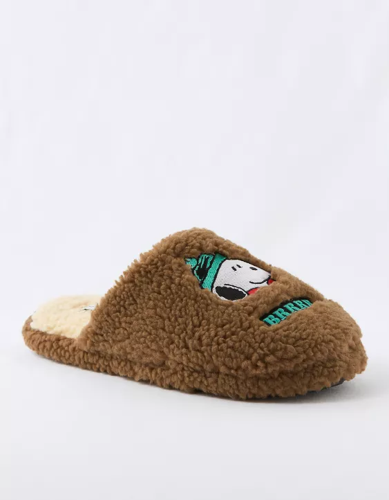 AE Snoopy Fleece Slipper - Image 2