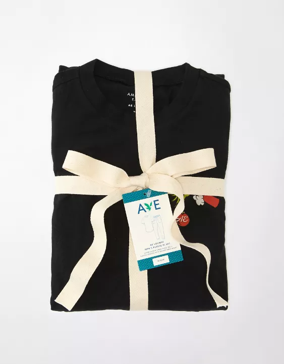 AE Grinch & Max Fleece PJ Set - Image 2