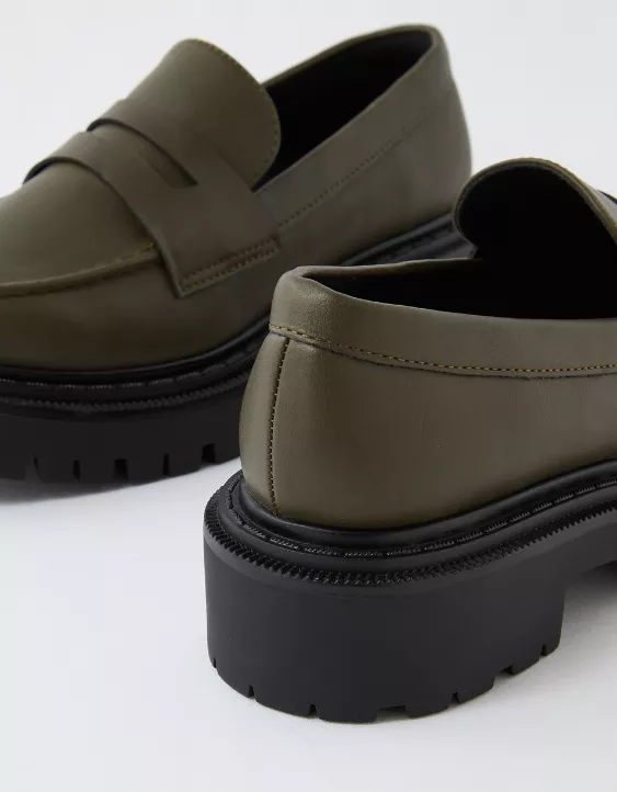 AE Chunky Lug Loafer - Image 3
