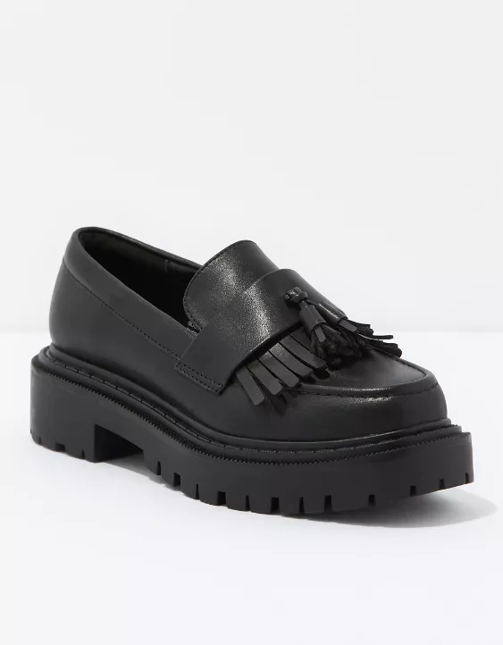 AE Tassel Loafer - Image 3