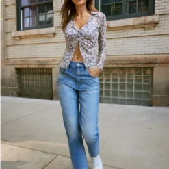 AE Stretch Super High-Waisted Ankle Straight Jean