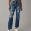 AE Strigid Super High-Waisted Ripped Ankle Straight Jean