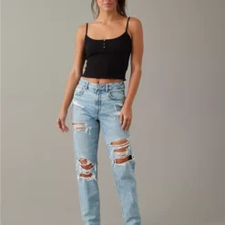 AE Strigid Ripped Mom Jean