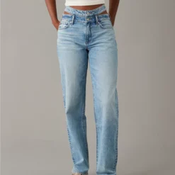 AE Strigid Super High-Waisted Baggy Straight Cut-Out Jean