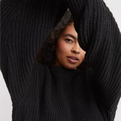 Aerie Beyond Chenille Sweater