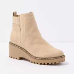 AE Wedge Bootie