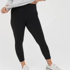 OFFLINE By Aerie Real Me High Waisted Cropped Legging