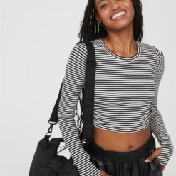 OFFLINE By Aerie Thumbs Up Long Sleeve Ruched T-Shirt