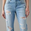 AE Ripped Tomgirl Jean