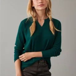 AE Oversized Long-Sleeve Plush Tee