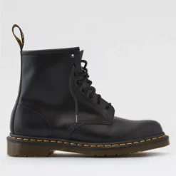 Dr. Martens Men's 1460 Smooth Boot