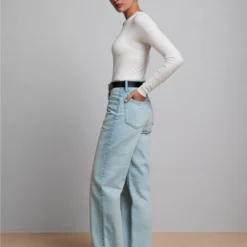 AE77 Premium Stovepipe Jean