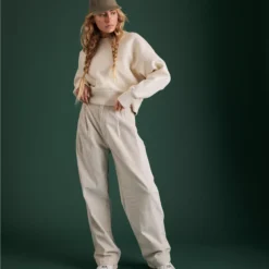 AE77 Premium Pleated Corduroy Pant