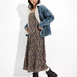 Dr. Martens Women's 1460 Pascal Boot