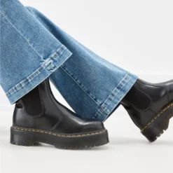 Dr. Martens 2976 Quad Boot