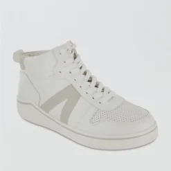 MIA Gio Sneaker