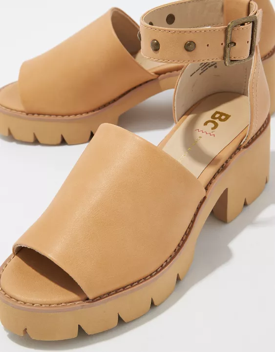 BC Footwear Women's United Vegan Platform Sandal - Image 3