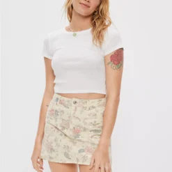 AE Super High-Waisted Floral Mini Skirt